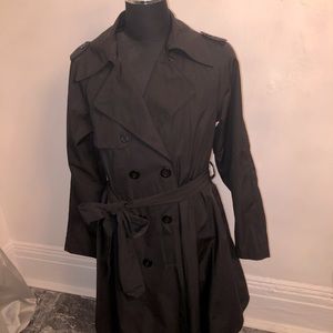 Express swing trench coat